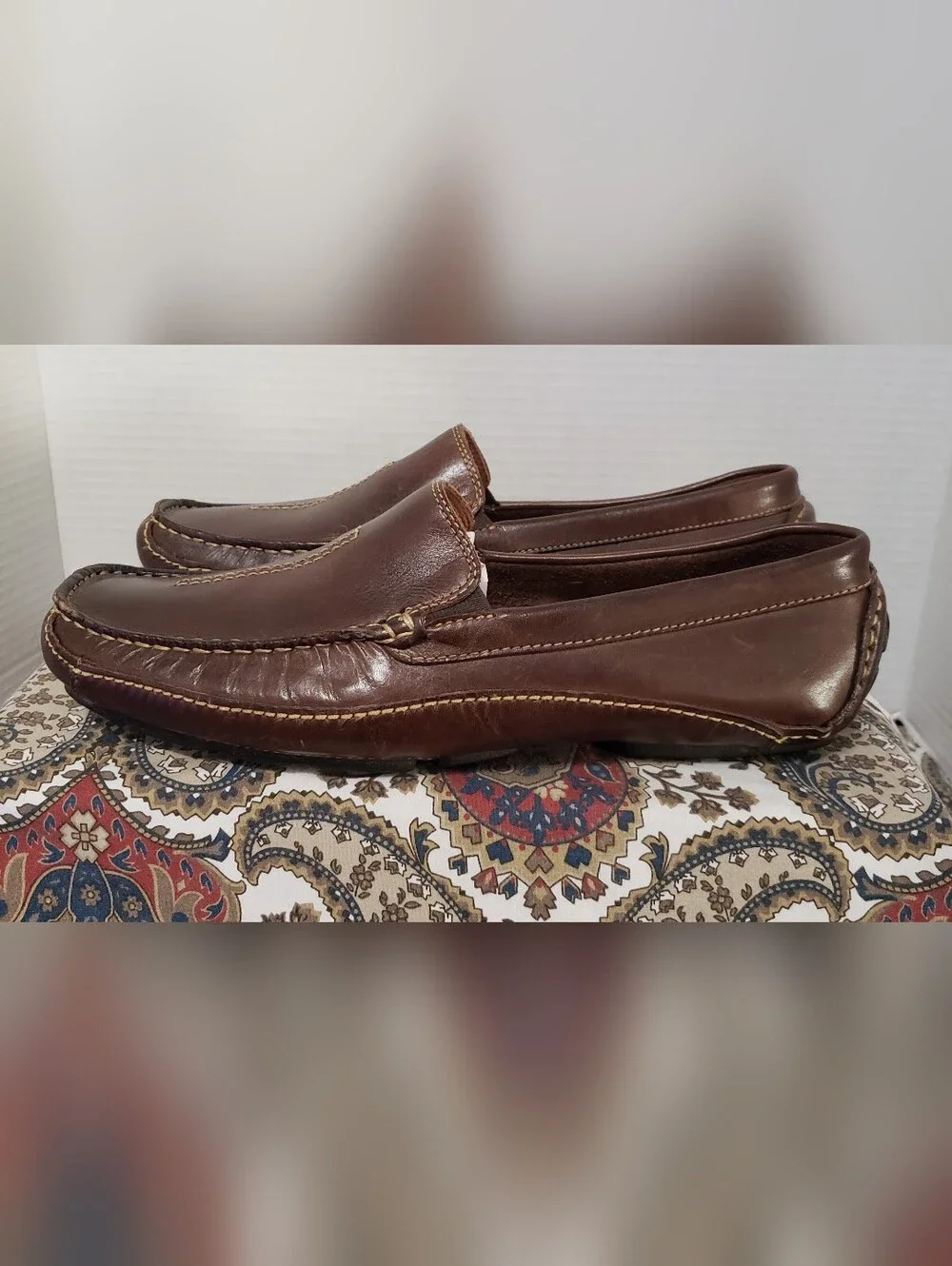 Clarks Mens Size 9M Penny Loafers Brown Leather Driving Mocs Shoes England